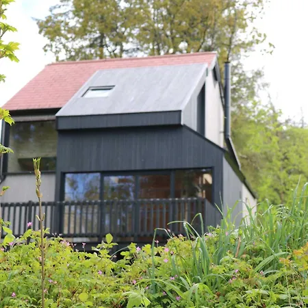 Cabue By The Lakes Üdülőközpont *