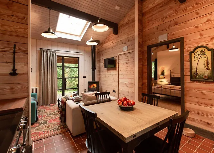 Cabue By The Lakes Resort