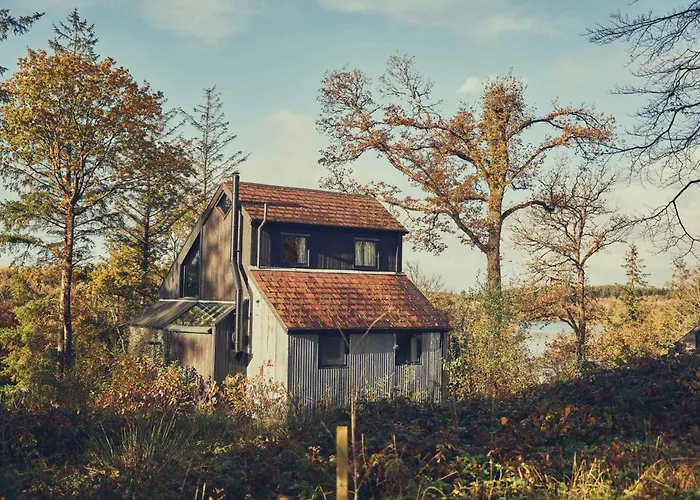 Cabue By The Lakes Resort *