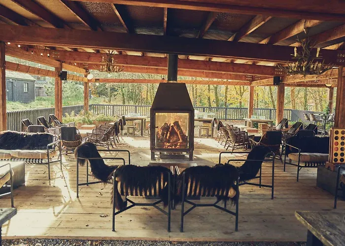 Cabue By The Lakes Resort Cavan